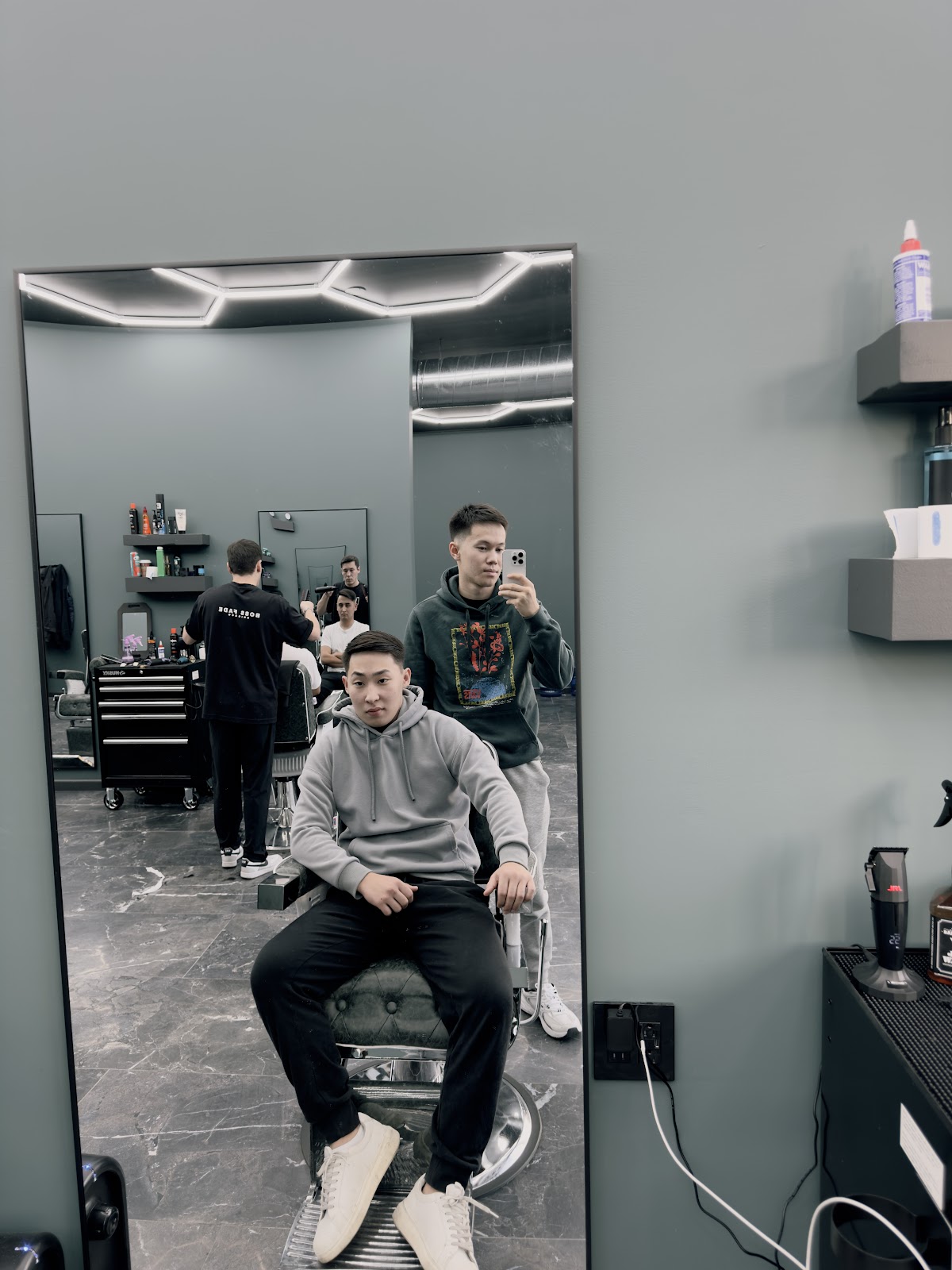 Boss Fade Chicago barbershop on Lawrence Avenue